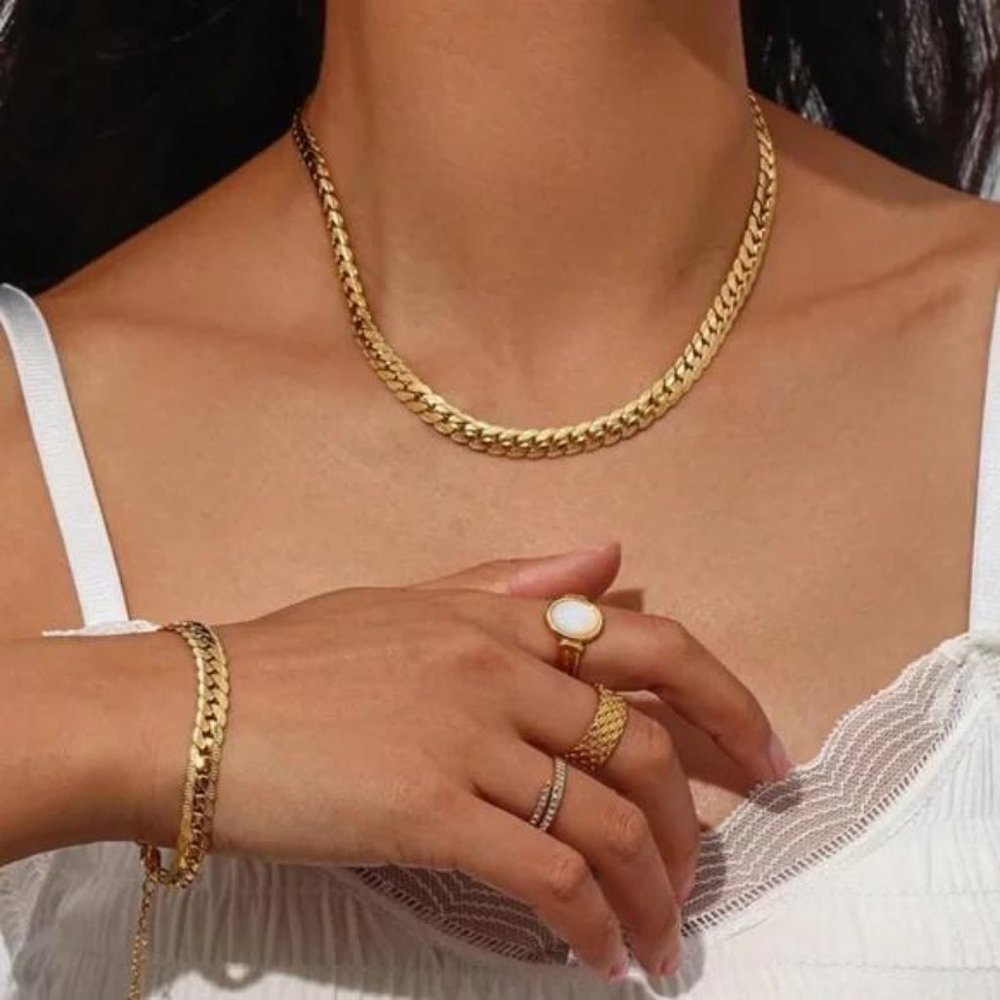 NEW 18K GOLD CUBAN CHUNKY CHAIN NECKLACE - Picture 2 of 5